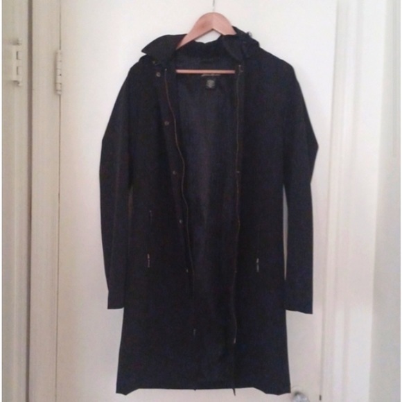 Eddie Bauer☔️Hooded Raincoat - Tall Medium - Picture 2 of 12
